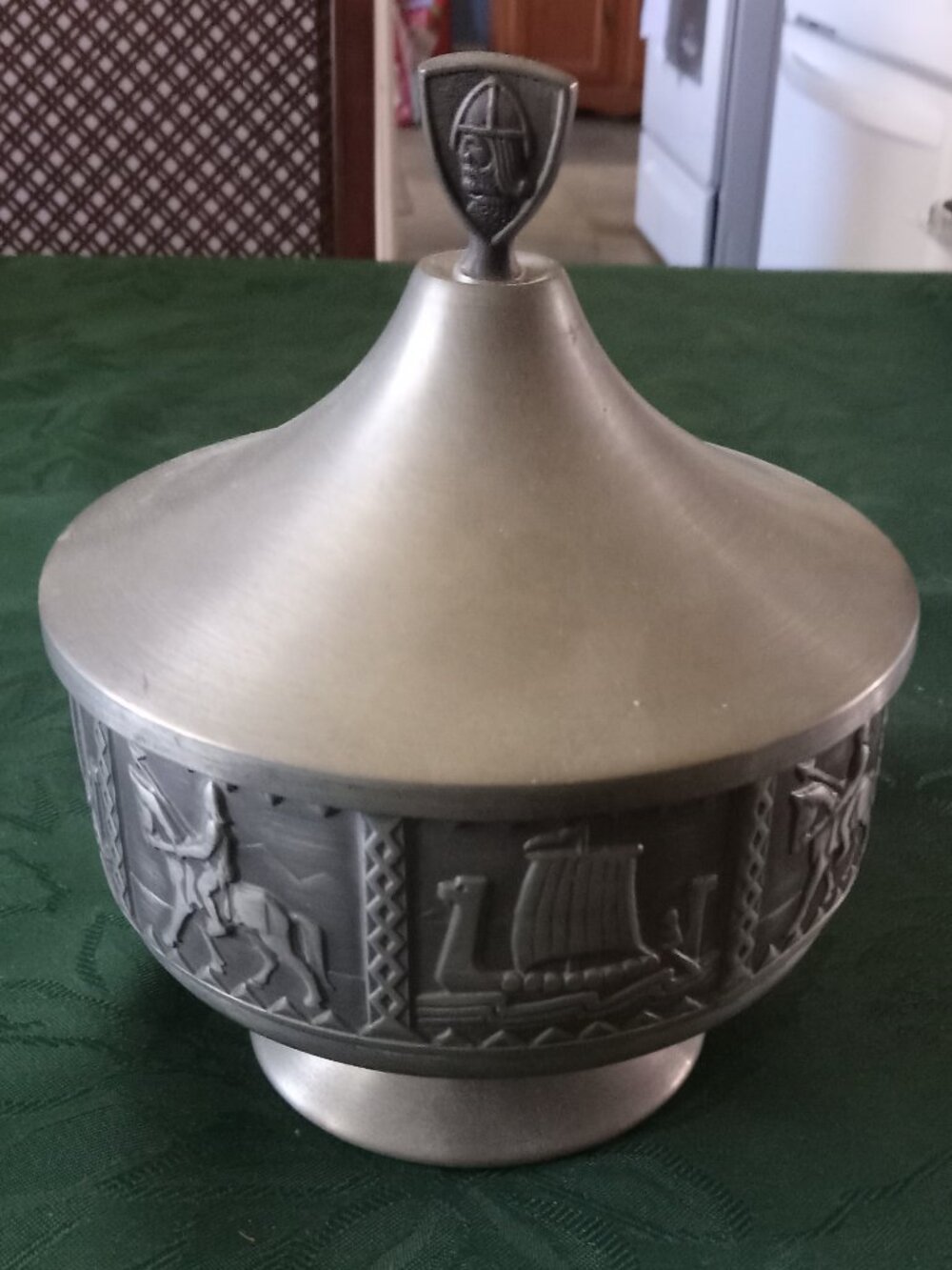 Vintage intricately designed Viking Plate lidded sugar bowl